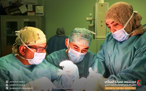 عملية تجميل نتيجة شلل في العصب السابع