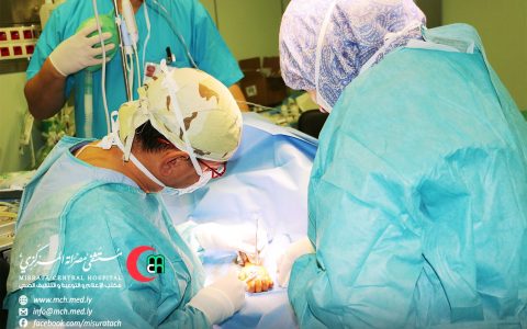 عملية حروق وتجميل لطفل من مصراتة