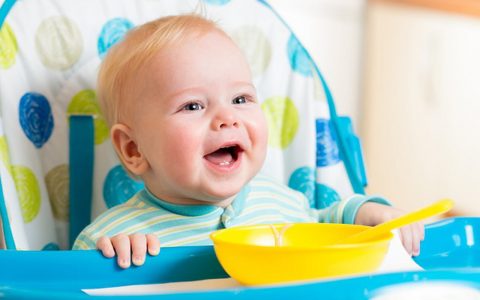 نصائح صحية لتغذية سليمة للأطفال والأمهات